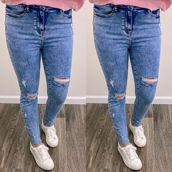 Judy Blue Acid Wash Jeans - Picture 1 of 1